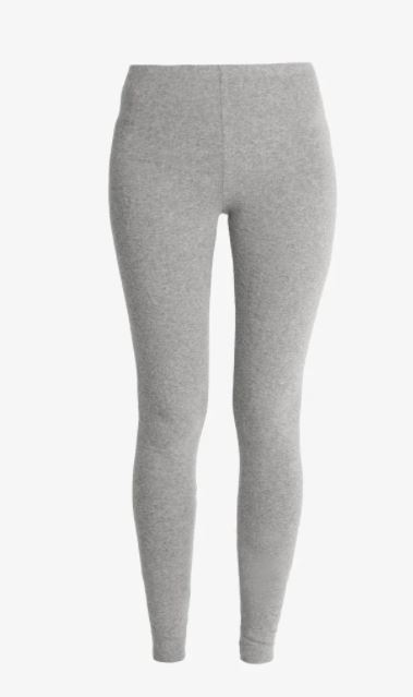 Leggings gris clair à mettre avec le pull en photo plus haut